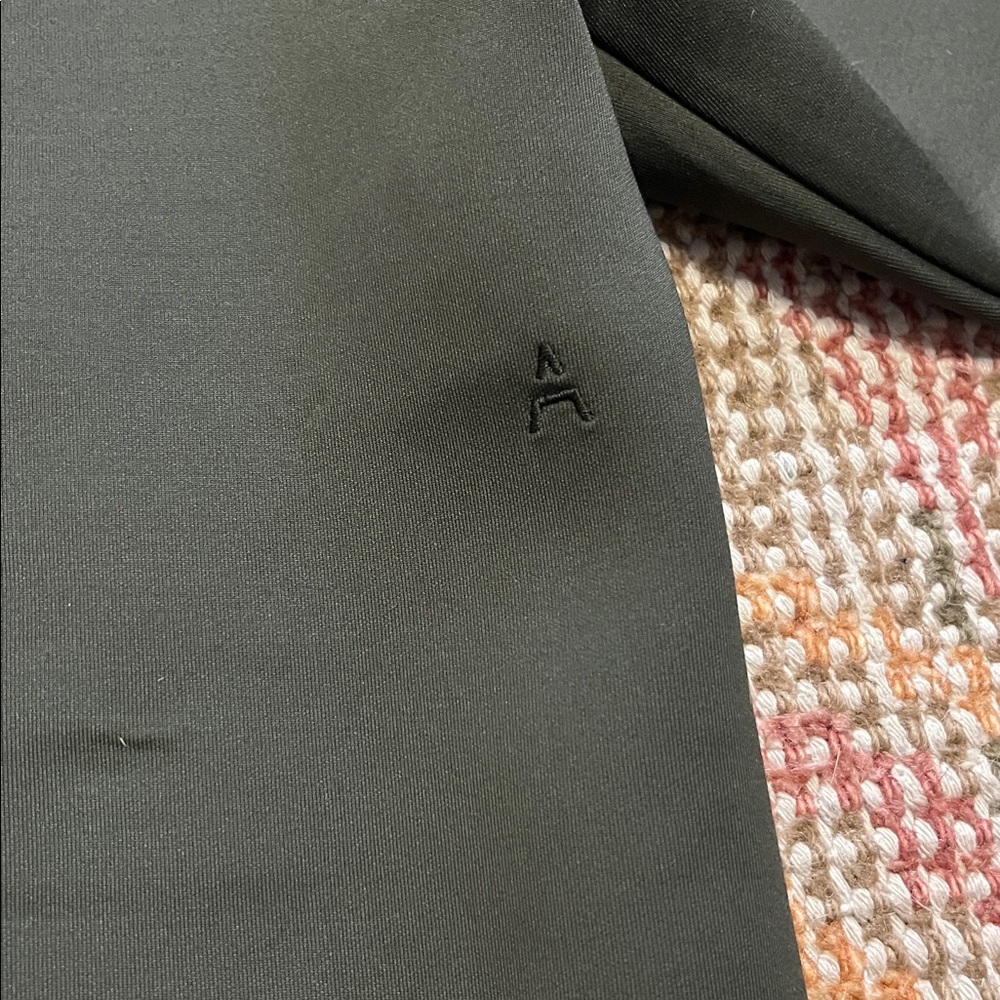 NWOT Aday Like a Boss Mock Neck Pullover Army Green Scuba Fabric Size XL - Picture 6 of 7